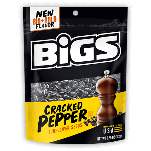 BIGS Cracked Pepper Sunflower Seeds 152 g (12 Pack) -